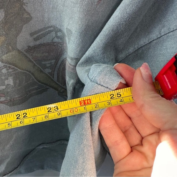 Van Halen Boxy Cropped Tee with Pin-Up Motorcycle Graphic S/M - Picture 8 of 10